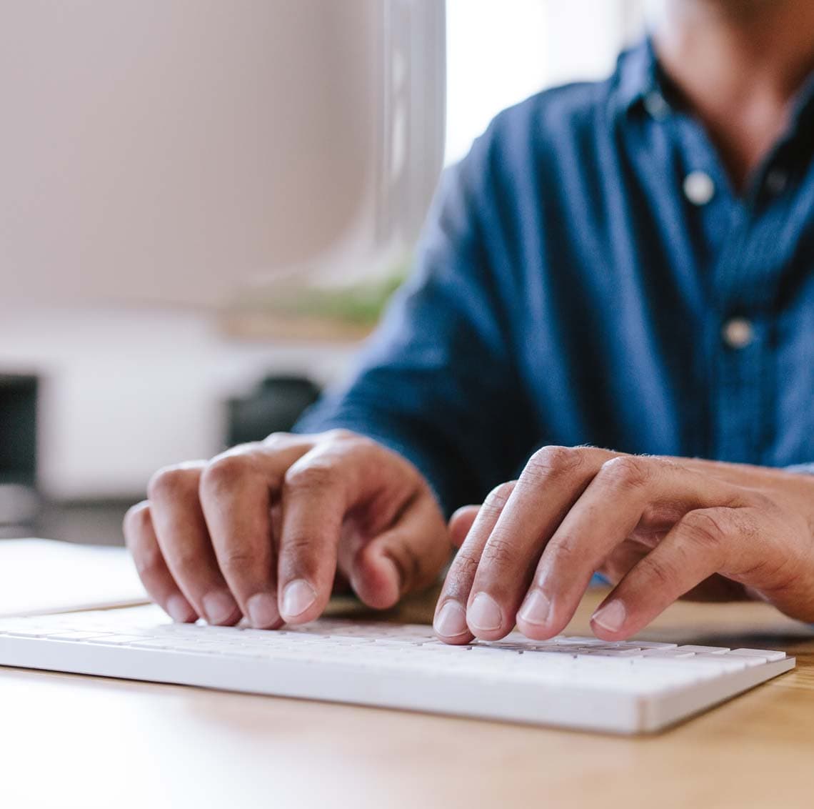 50-50-media-promo/50_50_business ops_financing_wbst2724